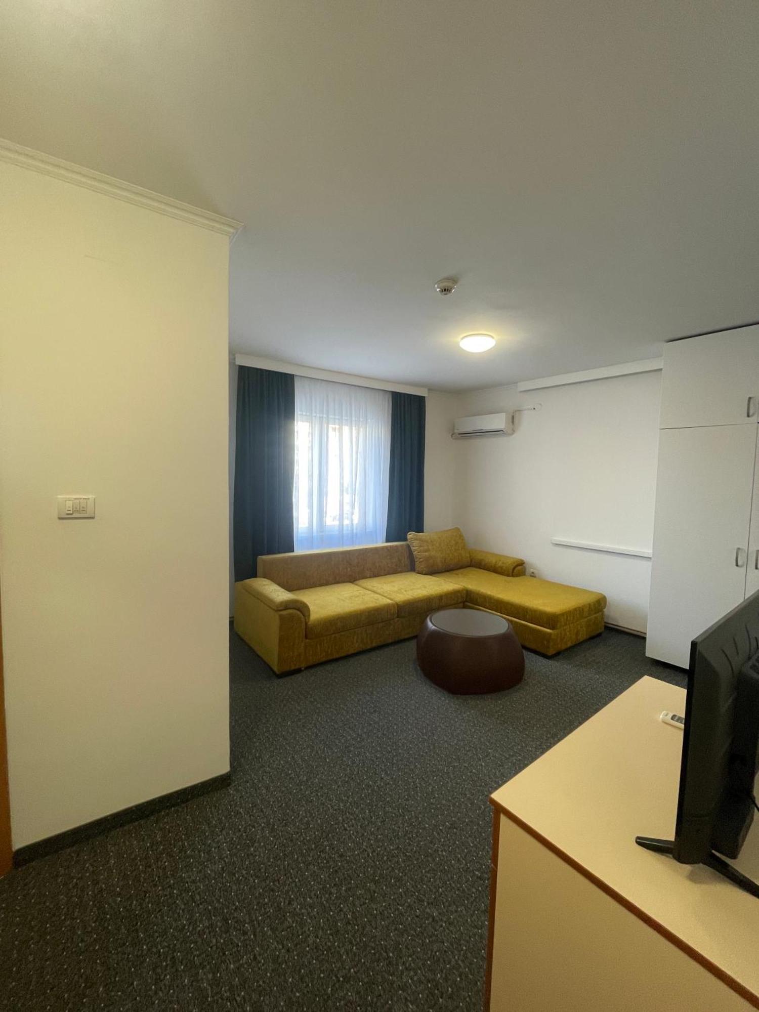 Hotel Ada - Otoka Сараево Екстериор снимка