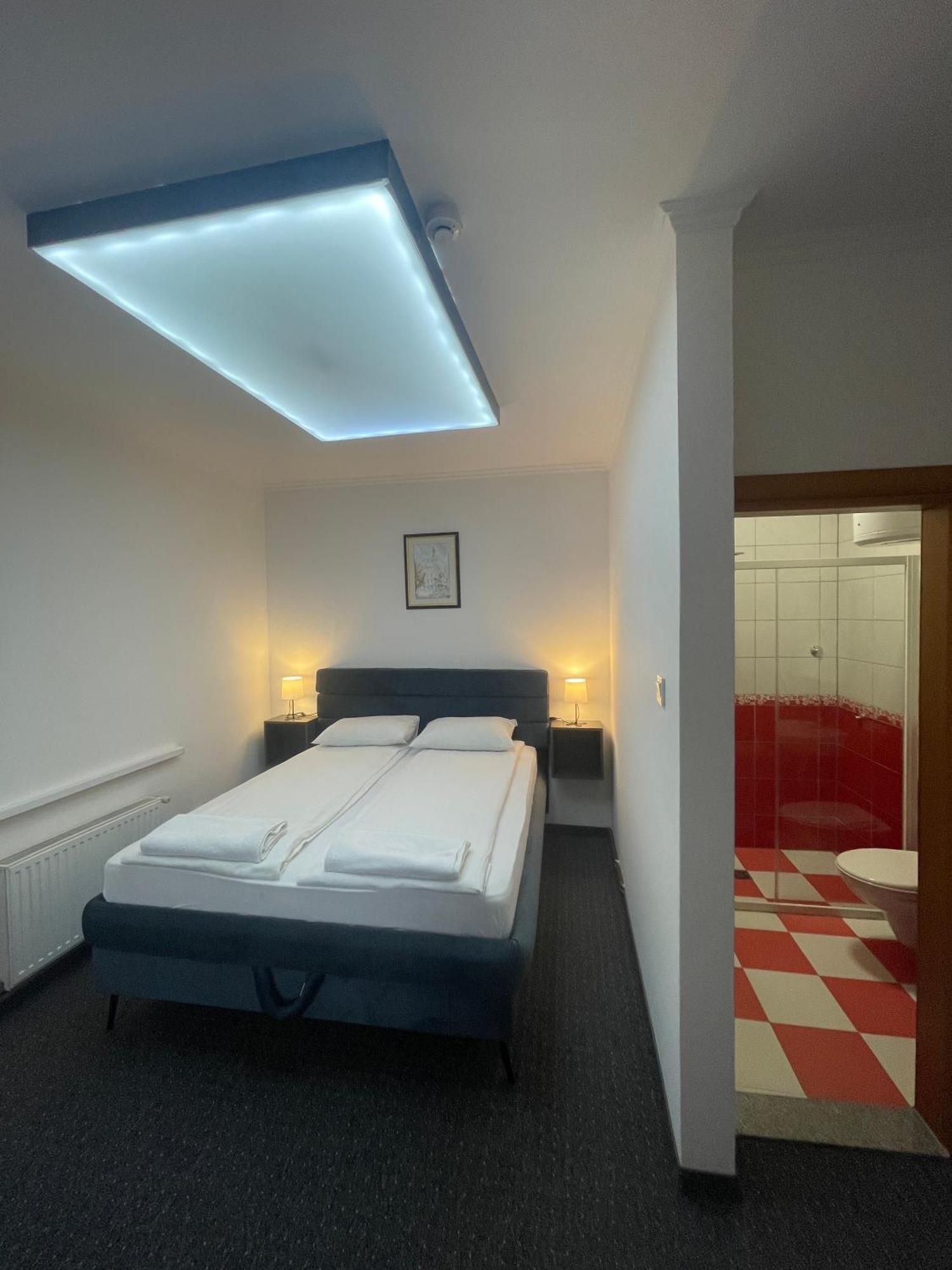 Hotel Ada - Otoka Сараево Екстериор снимка
